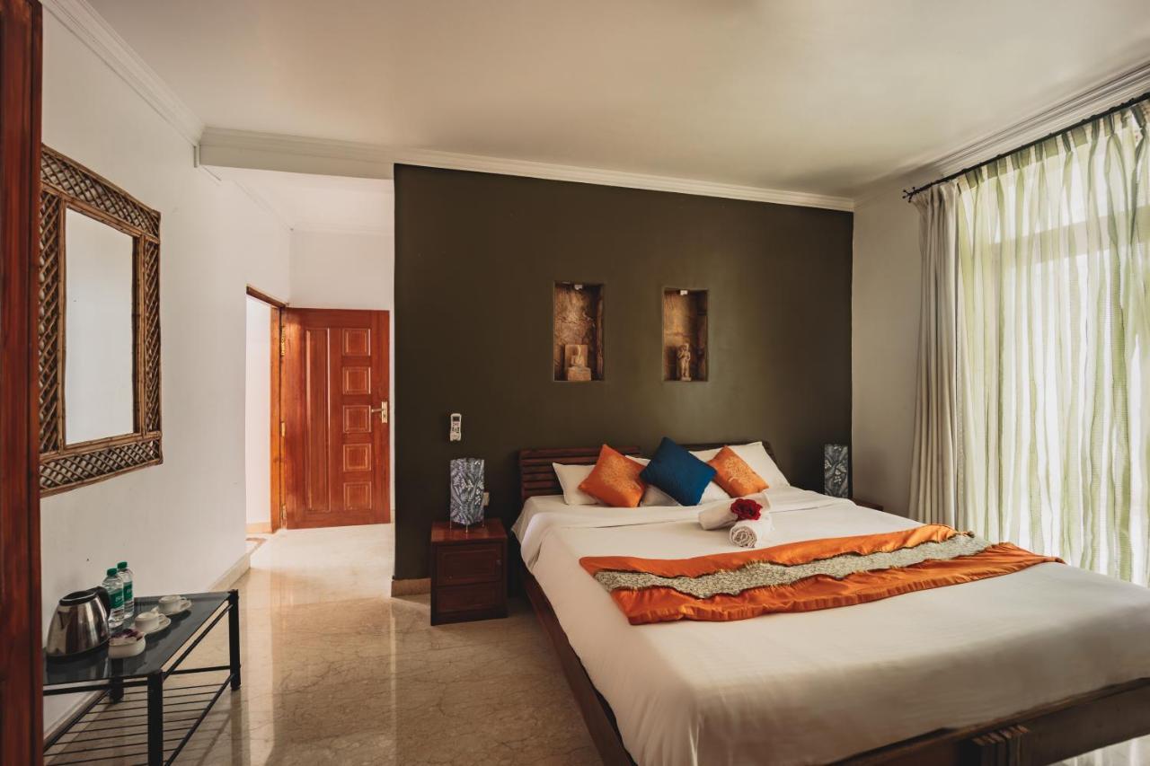 Ocean Suite Goa Dona Paula Zewnętrze zdjęcie