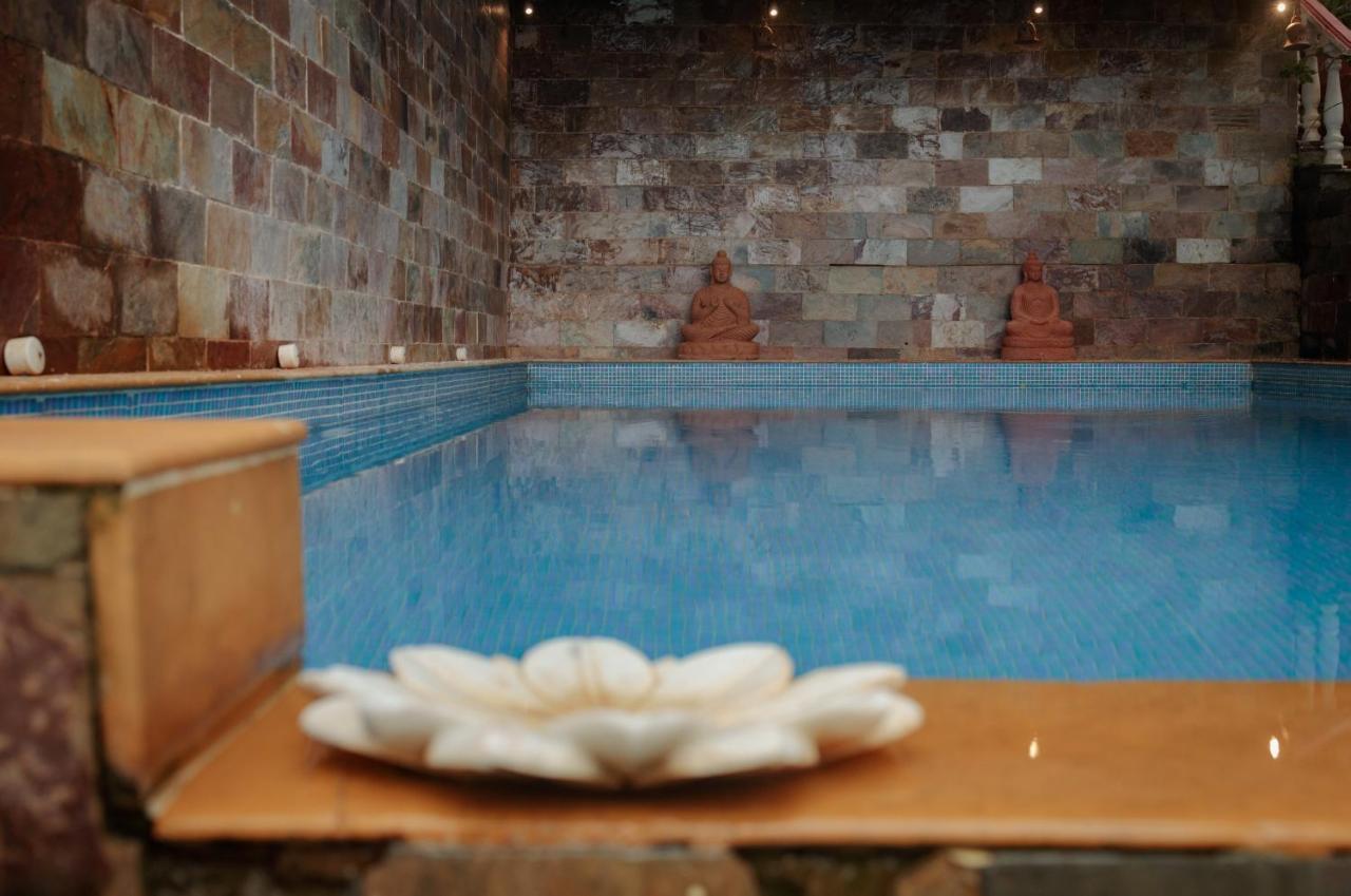 Ocean Suite Goa Dona Paula Zewnętrze zdjęcie
